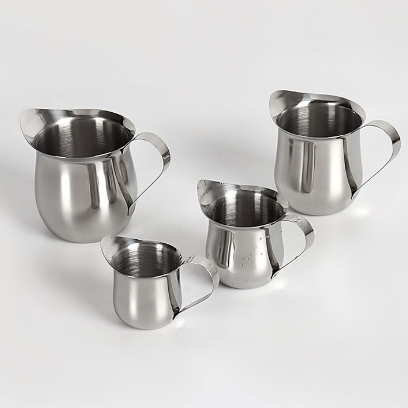 إبريق رغوة القهوة والحليب بسعا - مراجعة Pour Spout Pitcher وسعره